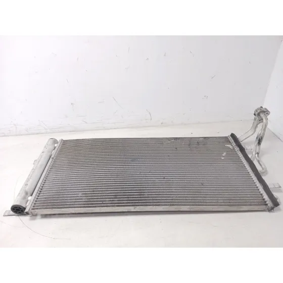 Condensador / Radiador Aire Acondicionado para Kia Ceed