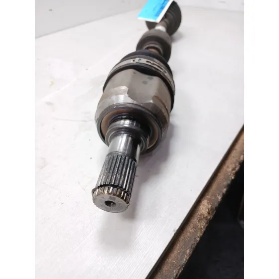 Transmision Delantera Izquierda para Kia Ceed