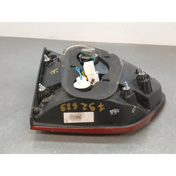 Piloto Trasero Derecho Interior para Kia Carens Iv