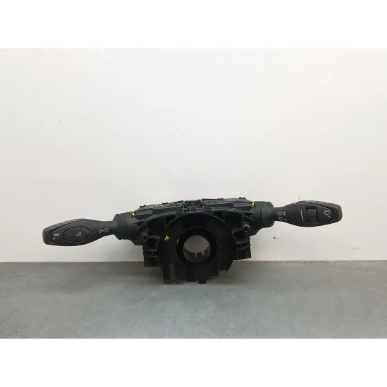 Mando Multifuncion para Ford Fiesta (Cb1)