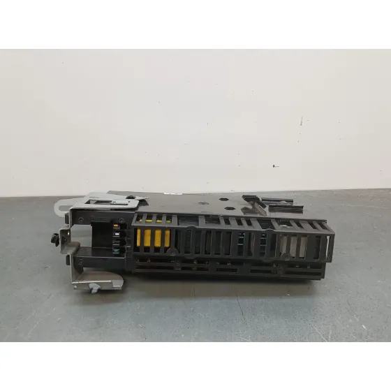 Caja Reles / Fusibles para Mercedes-Benz Clase Cls (W219)