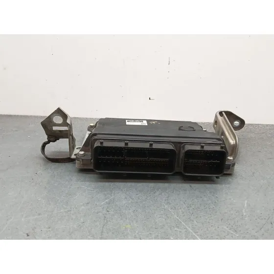Centralita Motor Uce para Toyota Prius (Nhw30)