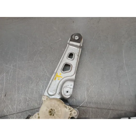 Elevalunas Delantero Izquierdo para Peugeot 5008 (0U_, 0E_)