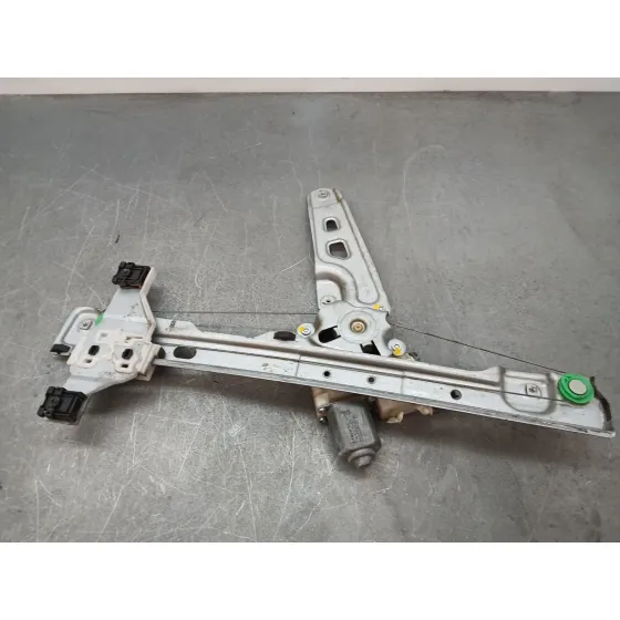 Elevalunas Delantero Izquierdo para Peugeot 5008 (0U_, 0E_)
