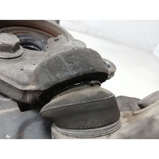 Mangueta Delantera Izquierda para Toyota Auris