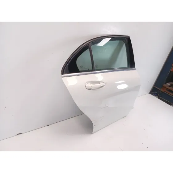 Puerta Trasera Derecha para Mercedes-Benz Clase A (W176)
