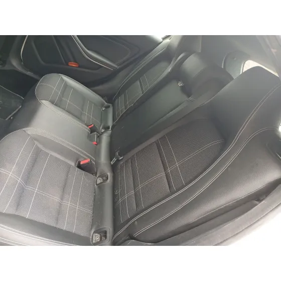 Asientos Traseros para Mercedes-Benz Clase A (W176)