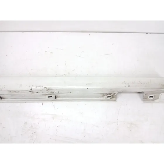 Faldon Lateral para Mercedes-Benz Clase A (W176)