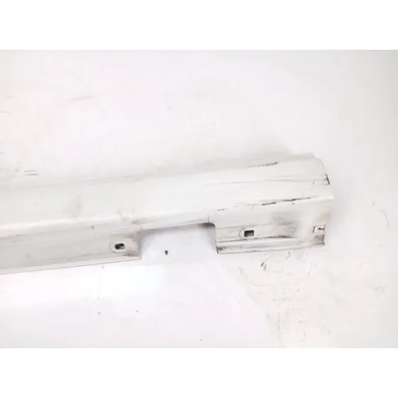 Faldon Lateral para Mercedes-Benz Clase A (W176)