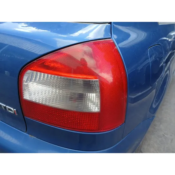 Piloto Trasero Derecho para Audi A3 (8L1)