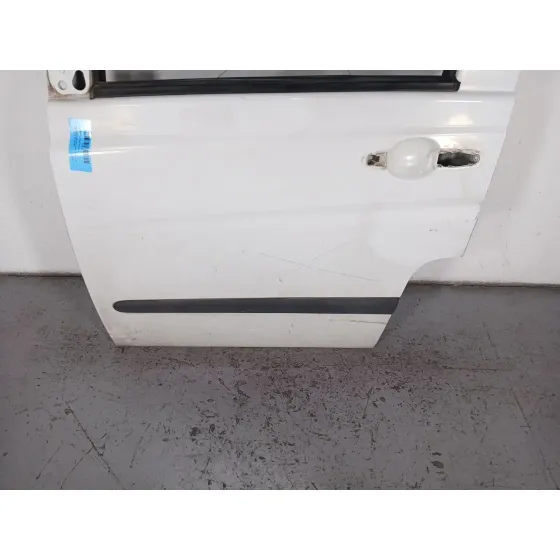 Puerta Delantera Izquierda para Mercedes-Benz Vito Autobus (W639)