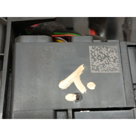 Caja Reles / Fusibles para Audi A1 Sportback (Gba)