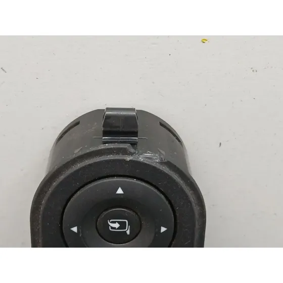 Mando Elevalunas Delantero Izquierdo para Opel Astra H (A04)