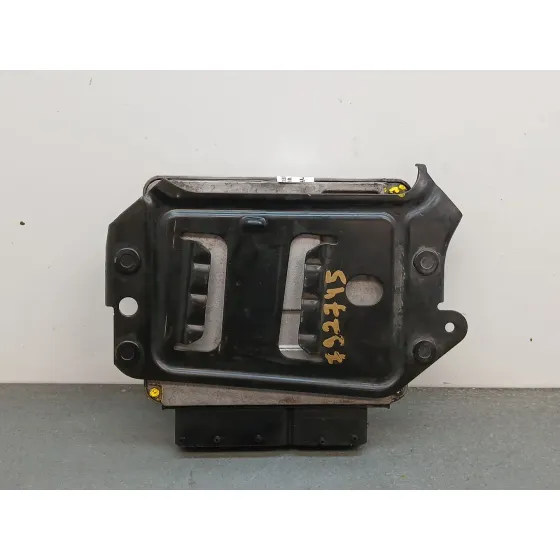 Centralita Motor Uce para Opel Corsa C (X01)