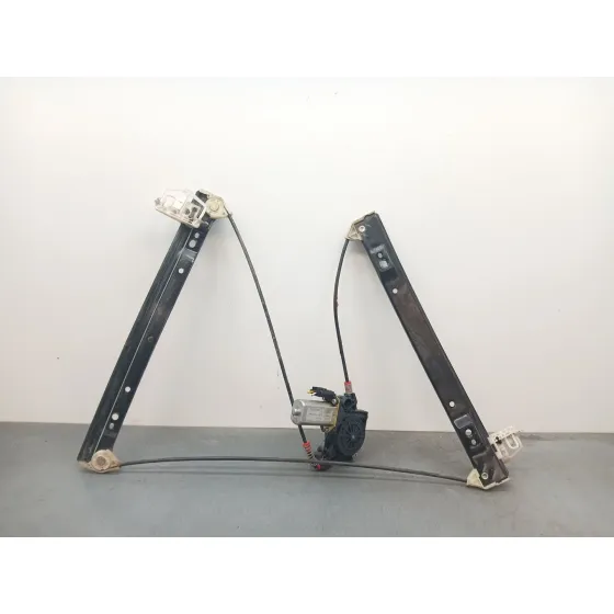 Elevalunas Delantero Derecho para Ford Fiesta V (Jh_, Jd_)