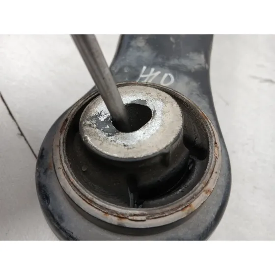 Brazo Suspension Inferior Delantero Izquierdo para Ford Fiesta (Ccn)