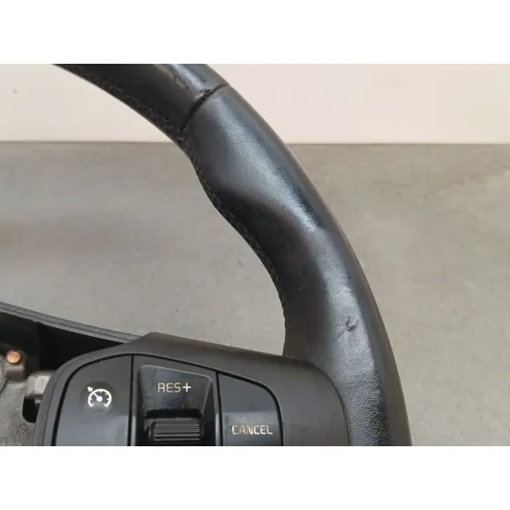 Volante para Kia Carens Iv