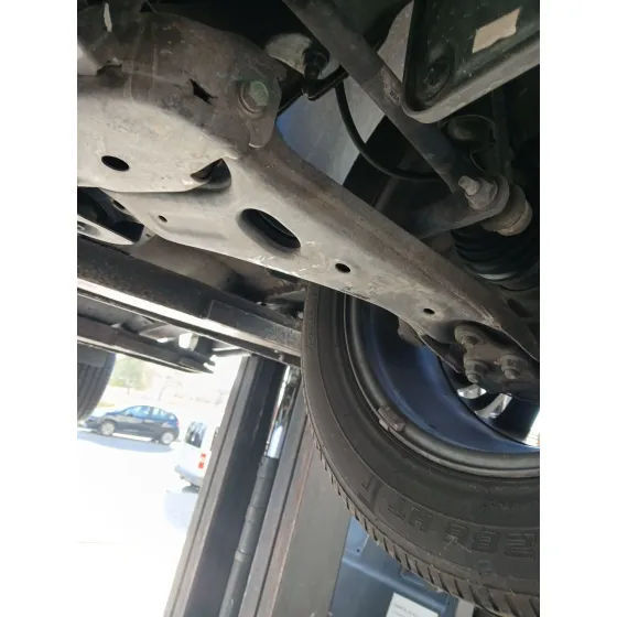 Brazo Suspension Inferior Delantero Izquierdo para Hyundai Ix35 (Lm, El, Elh)