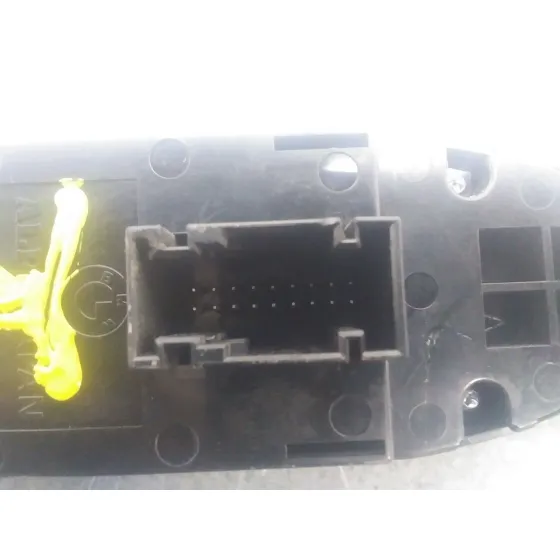 Mando Elevalunas Delantero Izquierdo para Bmw 1 (E87)