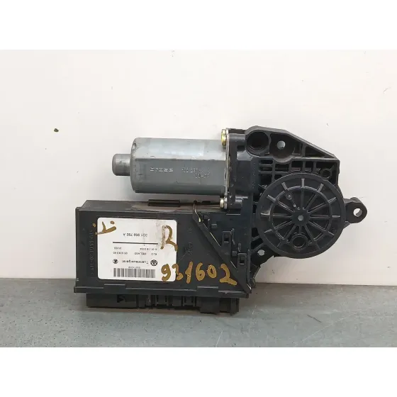 Motor Elevalunas Delantero Derecho para Volkswagen Touareg (7La)