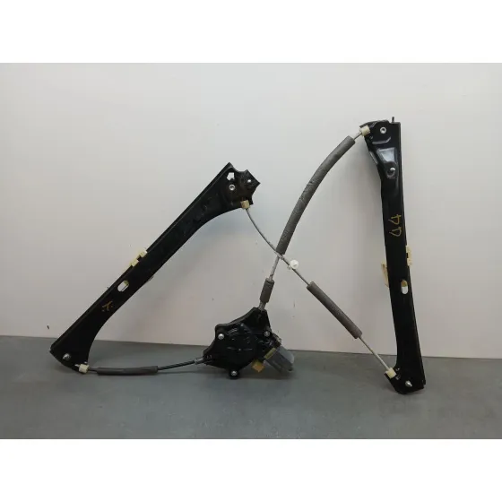 Elevalunas Delantero Derecho para Skoda Superb (3V3)
