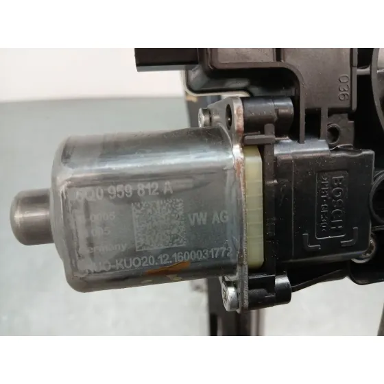 Elevalunas Trasero Derecho para Skoda Superb (3V3)