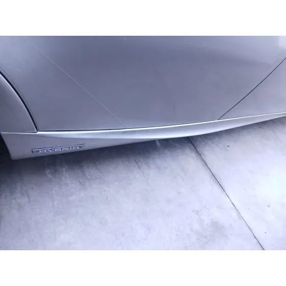 Faldon Lateral para Lexus Is Iii (_E3_)
