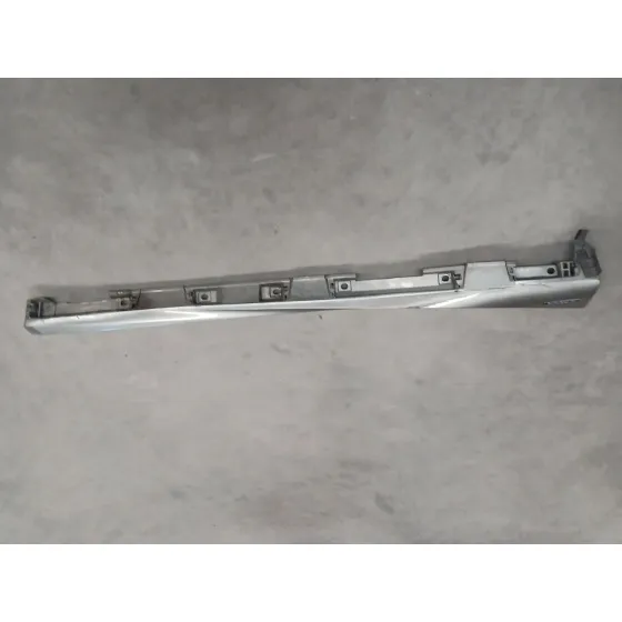 Faldon Lateral para Lexus Is Iii (_E3_)