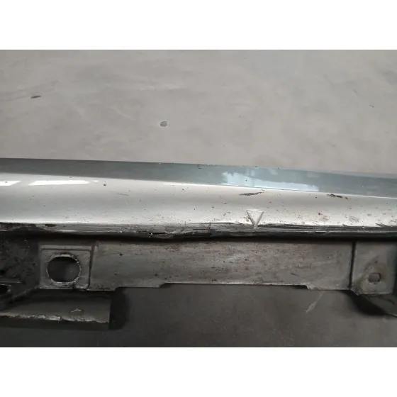 Faldon Lateral para Lexus Is Iii (_E3_)