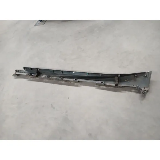 Faldon Lateral para Lexus Is Iii (_E3_)