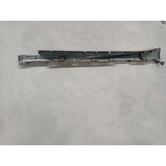 Faldon Lateral para Lexus Is Iii (_E3_)