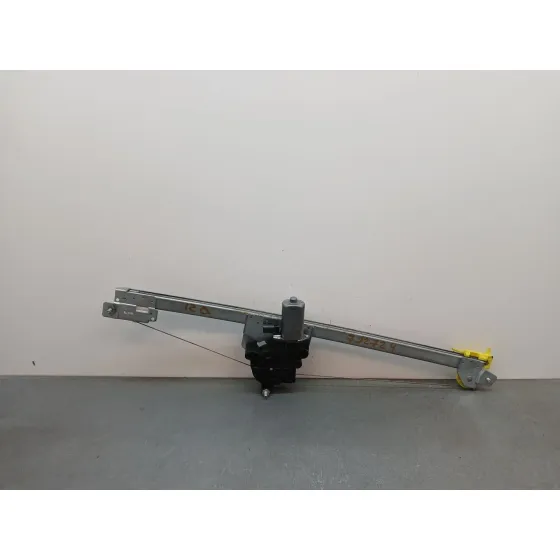 Elevalunas Delantero Izquierdo para Renault Trafic Ii Autobus (Jl)