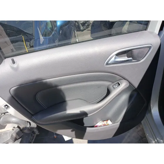 Guarnecido Puerta Trasera Izquierda para Mercedes-Benz Clase B Sports Tourer (W246, W242)