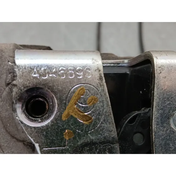 Cerradura Puerta Trasera Izquierda para Lexus Is Iii (_E3_)