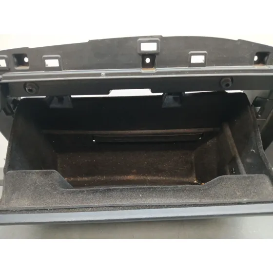 Guantera para Ford S-Max