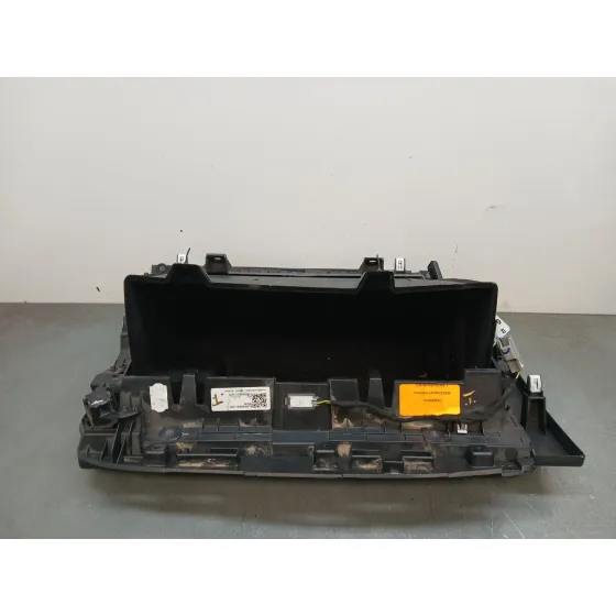 Guantera para Ford S-Max