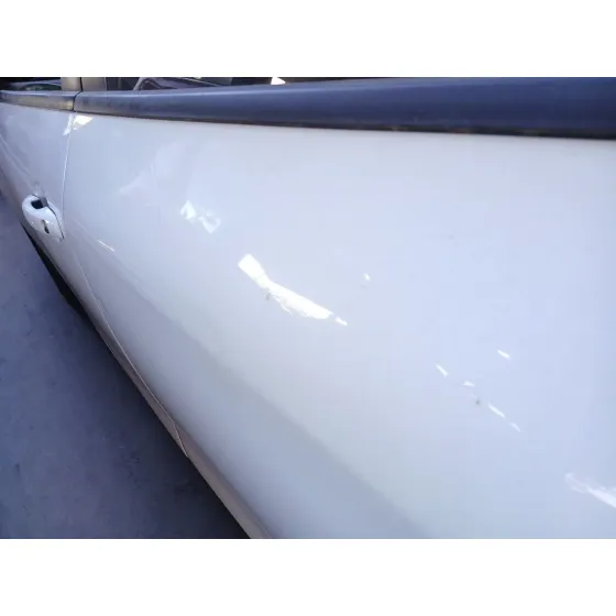 Puerta Trasera Izquierda para Peugeot 208 I (Ca_, Cc_)
