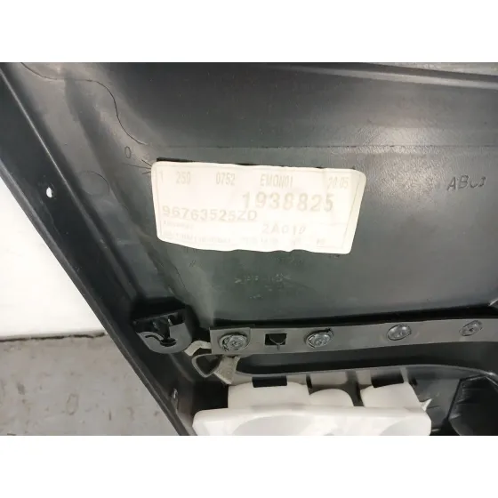 Guarnecido Puerta Delantera Derecha para Peugeot 208 I (Ca_, Cc_)