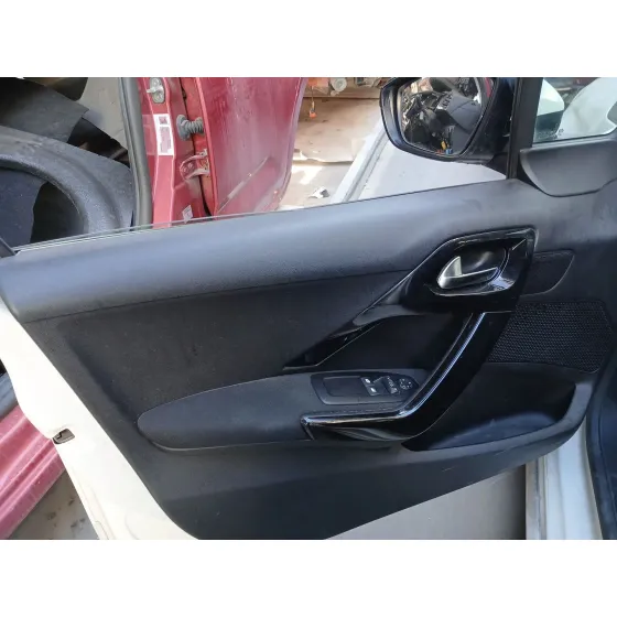 Guarnecido Puerta Delantera Izquierda para Peugeot 208 I (Ca_, Cc_)