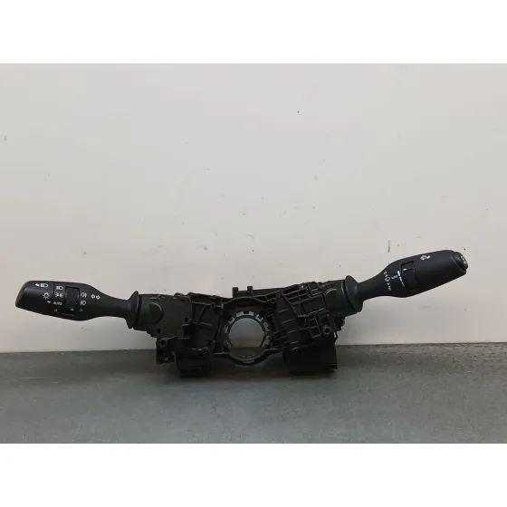 Mando Multifuncion para Lexus Is Iii (_E3_)