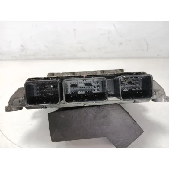 Centralita Motor Uce para Ford Fiesta V (Jh_, Jd_)