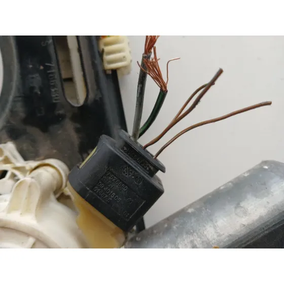 Elevalunas Delantero Derecho para Bmw X5 (E70)