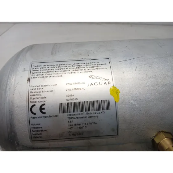 Acumulador Central Amortiguacion para Jaguar Xj