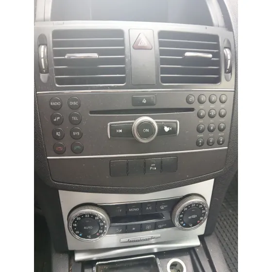 Sistema Audio / Radio Cd para Mercedes-Benz Clase C (W204)