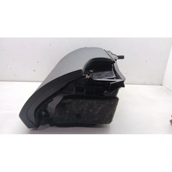Guantera para Mercedes-Benz Clase C (W204)