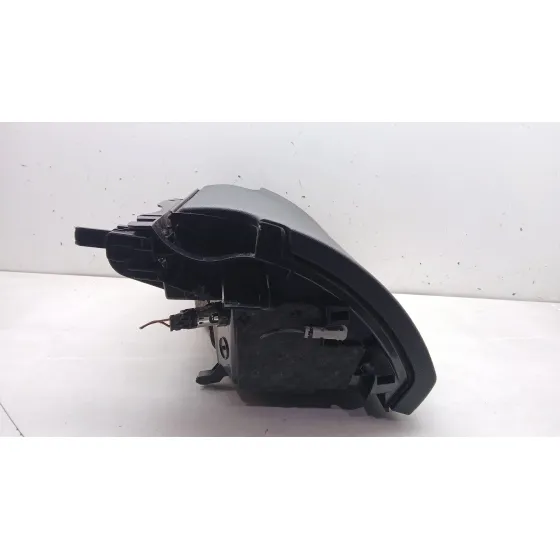 Guantera para Mercedes-Benz Clase C (W204)