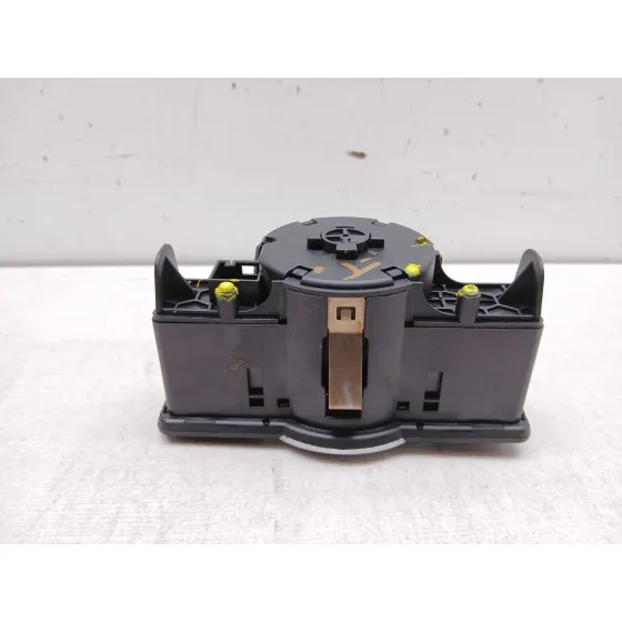 Mando Luces para Mercedes-Benz Clase C (W204)