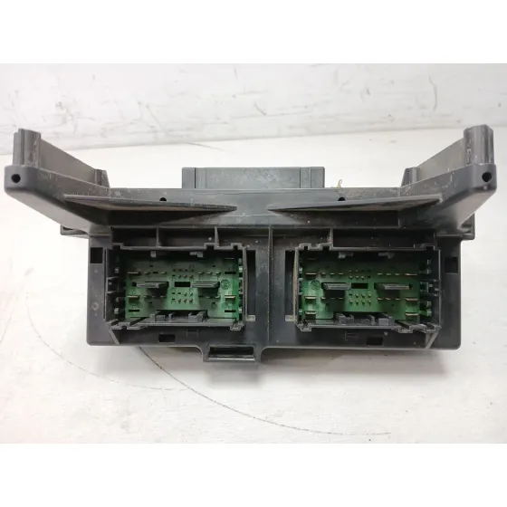 Caja Reles / Fusibles para Chrysler Jeep Gr.cherokee (Wh)