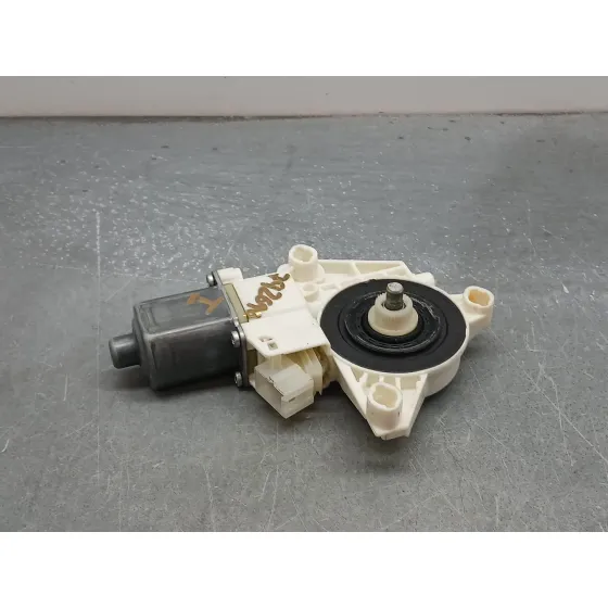 Motor Elevalunas Delantero Izquierdo para Mercedes-Benz Clase A (W176)