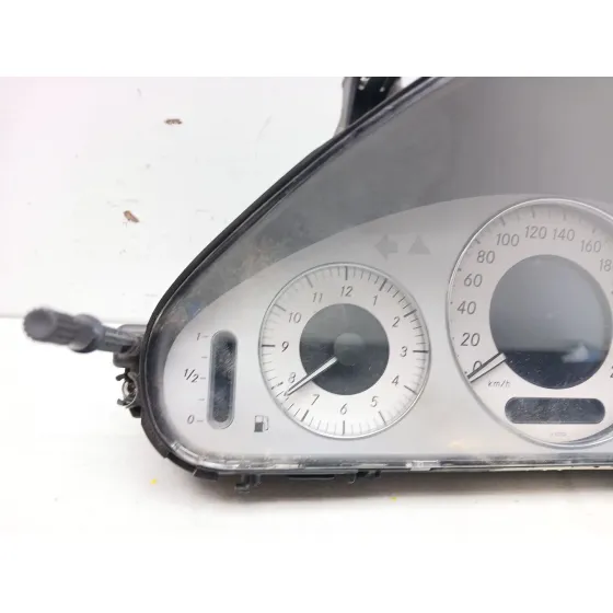 Cuadro Instrumentos para Mercedes-Benz Clase E (W211)
